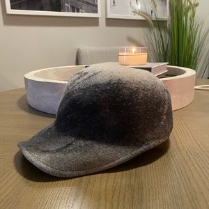 Mr. Kim Hat